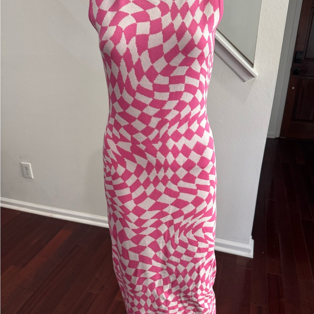 Fashion Nova Pink Geometric Bodycon Midi Dress size M